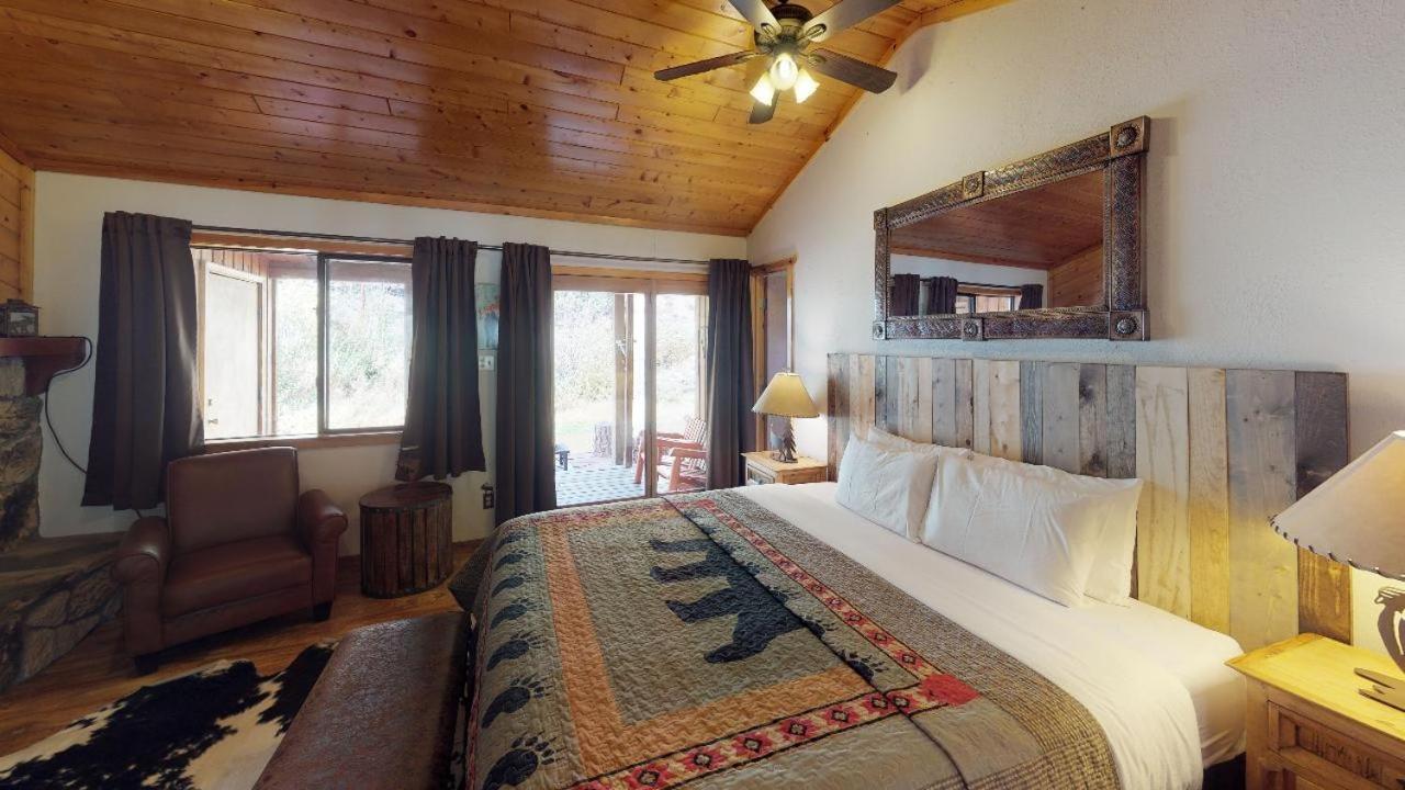 Streamside Retreat On The River With High Speed Wifi And Ac Red River Exterior foto